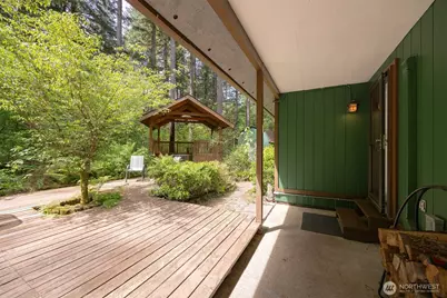 7375 Mt Baker Highway, Deming, WA 98244 - Photo 4