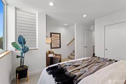 2314 Thorndyke Avenue W #B, Seattle, WA 98199 - Photo 26