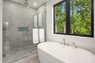 6214 40th Ave NE, Seattle, WA 98115 - Photo 26