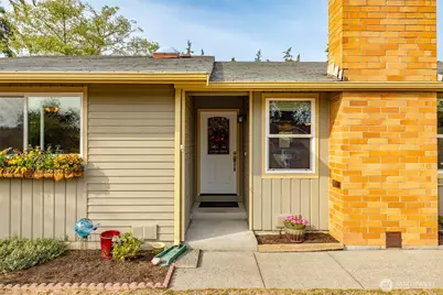 566 NW 7th Avenue, Oak Harbor, WA 98277 - Photo 4