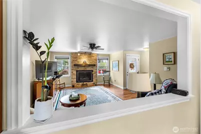 566 NW 7th Avenue, Oak Harbor, WA 98277 - Photo 12