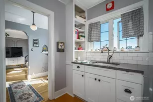 1101 17th Ave, Seattle, WA 98122 - Photo 12