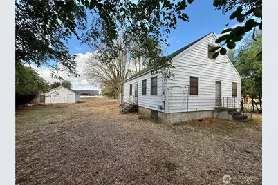 40 NW B Street, College Place, WA 99324 - Photo 4