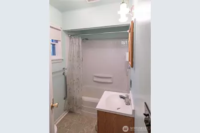 40 NW B Street, College Place, WA 99324 - Photo 10