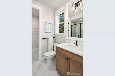 2025 211th Avenue NE, Sammamish, WA 98074 - Photo 32