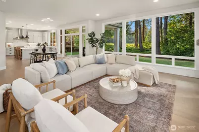 2025 211th Avenue NE, Sammamish, WA 98074 - Photo 10