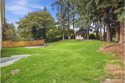 4702 Waller Road E, Tacoma, WA 98443 - Photo 30