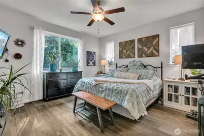 17908 123rd Street E, Bonney Lake, WA 98391 - Photo 16