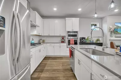 17908 123rd Street E, Bonney Lake, WA 98391 - Photo 6