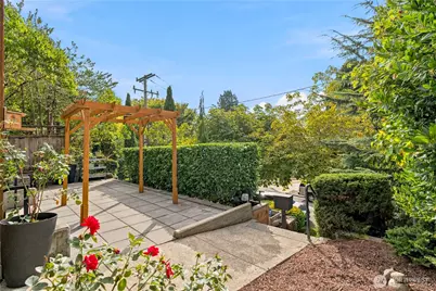 826 30th Avenue, Seattle, WA 98122 - Photo 36