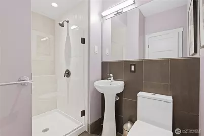 826 30th Avenue, Seattle, WA 98122 - Photo 12