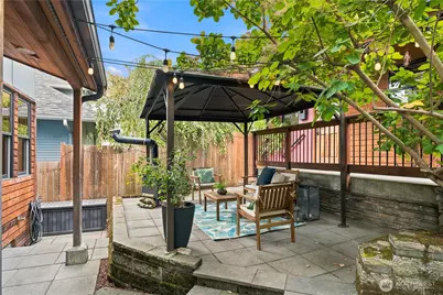 826 30th Avenue, Seattle, WA 98122 - Photo 34