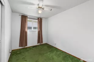 7037 E B St, Tacoma, WA 98404 - Photo 12