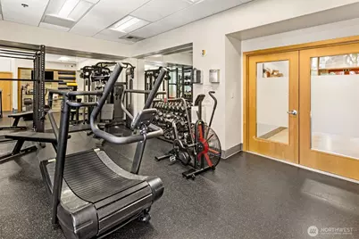 1100 106th Avenue NE #203, Bellevue, WA 98004 - Photo 34