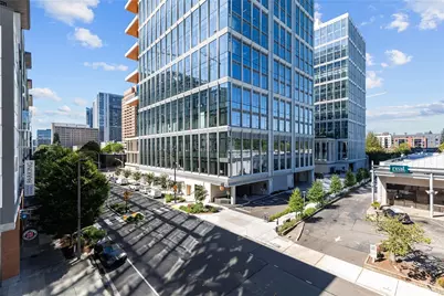 1100 106th Avenue NE #203, Bellevue, WA 98004 - Photo 12