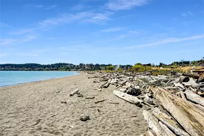651 SE Bayshore Drive #A101, Oak Harbor, WA 98277 - Photo 2