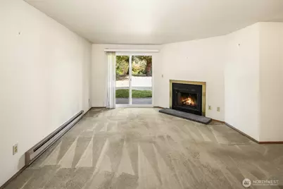 10838 E Riverside Drive #C102, Bothell, WA 98011 - Photo 4