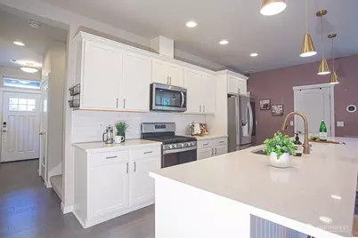 6614 Kayak Place NW, Bremerton, WA 98311 - Photo 4
