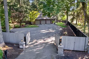 19023 NE 132nd St, Woodinville, WA 98077 - Photo 40