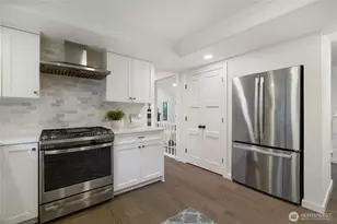 19023 NE 132nd St, Woodinville, WA 98077 - Photo 10