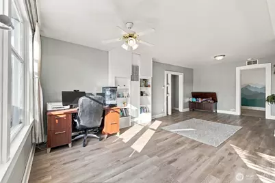 311 2nd Avenue NE, Puyallup, WA 98372 - Photo 10