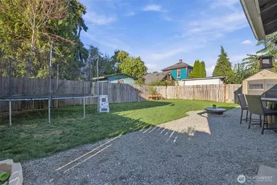 311 2nd Avenue NE, Puyallup, WA 98372 - Photo 32