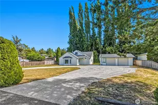 2932 E Fir St, Mount Vernon, WA 98273 - Photo 1