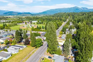 2932 E Fir St, Mount Vernon, WA 98273 - Photo 32