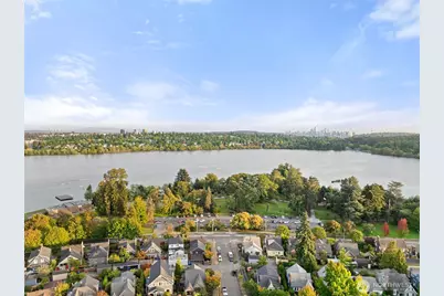 1128 N 77th Street, Seattle, WA 98103 - Photo 38