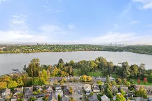 1128 N 77th St, Seattle, WA 98103 - Photo 38