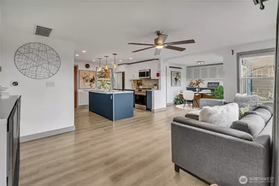 504 Windsor Park NE, Renton, WA 98056 - Photo 6