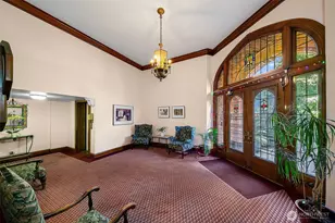5810 Cowen Pl NE, Seattle, WA 98105 - Photo 20