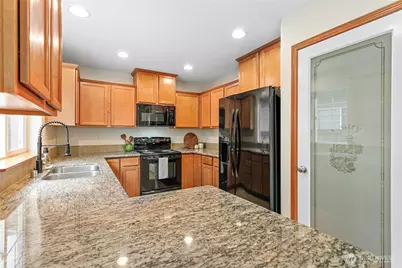 9926 2nd Place NE, Lake Stevens, WA 98258 - Photo 10