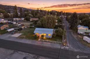 103 Electric Blvd, Electric City, WA 99123 - Photo 1