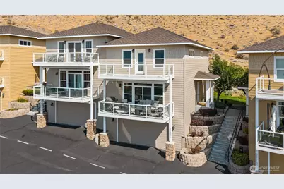 23307 Sunserra Loop NW, Quincy, WA 98848 - Photo 1