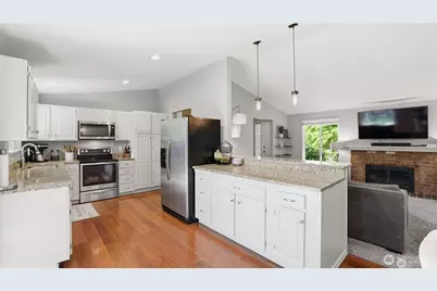 17333 160th Avenue SE, Renton, WA 98058 - Photo 12