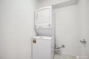 701 Galer St, Seattle, WA 98109 - Photo 28