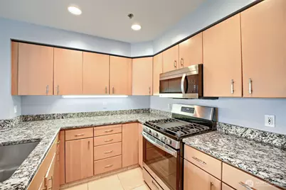 701 Galer Street #608, Seattle, WA 98109 - Photo 14