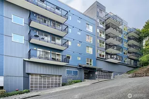 701 Galer St, Seattle, WA 98109 - Photo 30