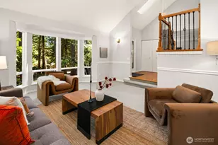 13605 NE 48th Pl, Bellevue, WA 98005 - Photo 8