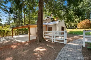 13605 NE 48th Pl, Bellevue, WA 98005 - Photo 24