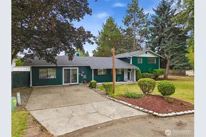 11227 241st Avenue Ct E, Buckley, WA 98321 - Photo 2