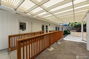 2104 SE 7th St, Puyallup, WA 98372 - Photo 20