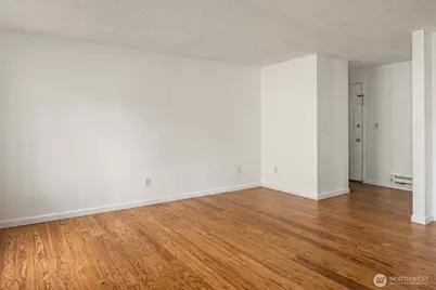 105 S 340th Street #A, Federal Way, WA 98003 - Photo 4