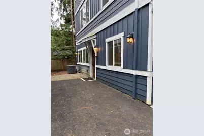 7420 SE 27th #A, Mercer Island, WA 98040 - Photo 1