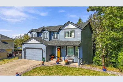 929 Edinburgh Court, Kelso, WA 98626 - Photo 2