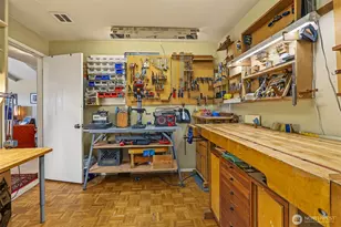 610 Wheeler St, Seattle, WA 98109 - Photo 32