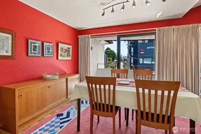 610 Wheeler Street #404, Seattle, WA 98109 - Photo 10