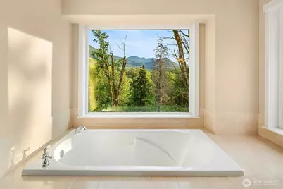 46605 SE 156th Place, North Bend, WA 98045 - Photo 16