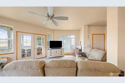 1206 Gardena Creek Road, Touchet, WA 99360 - Photo 10